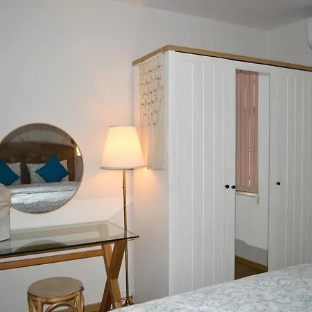 Апартамент Cozy For Overnight Hristo Smirnenski
