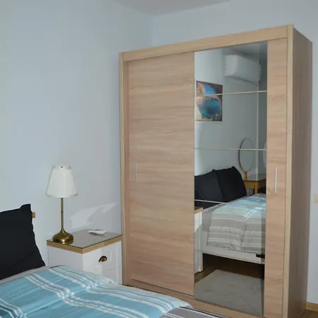 Cozy For Overnight Hristo Smirnenski Апартамент *