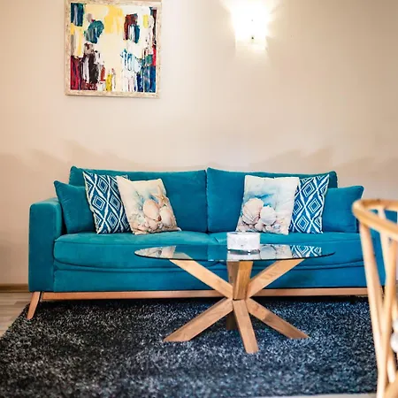 Cozy For Overnight Hristo Smirnenski Apartman *